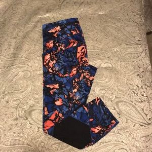 NWOT lululemon pace rival 22” crop